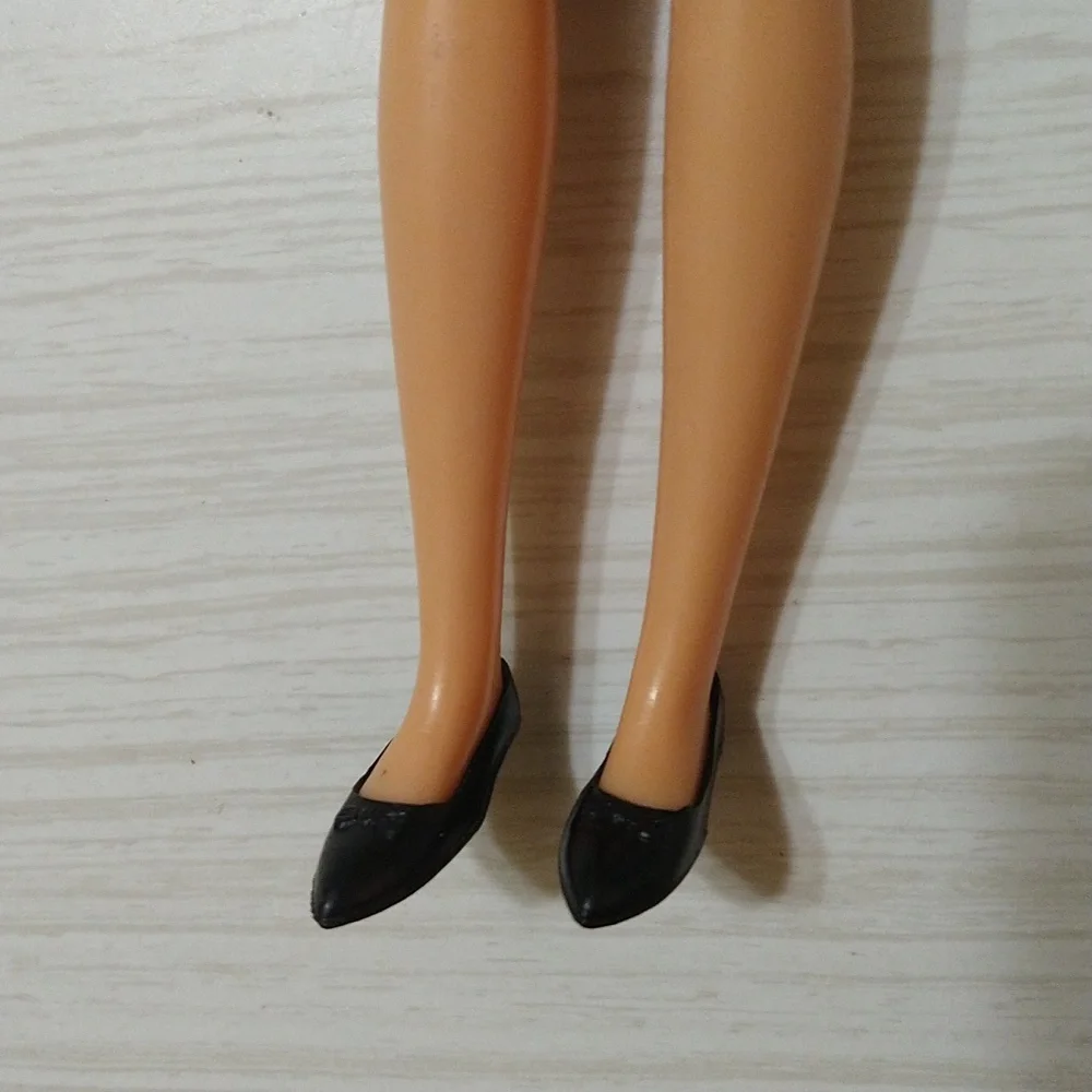 Vintage 1965 Ideal Tammy Walking Her Pet Plaid Top With Charm & Red Pak Skirt - Picture 8 of 10